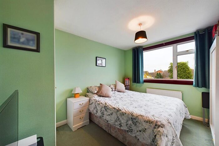 3 Bedroom Semi-Detached House For Sale In Winsford Crescent, Hillcroft Park, Stafford, ST17