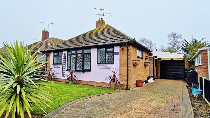 2 Bedroom Detached Bungalow For Sale In Ferndown Road, Frinton-on-Sea, CO13