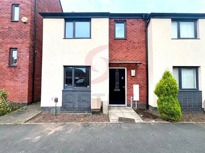3 Bedroom Town House To Rent In Pearson Avenue, Belgrave, Leicester, LE4