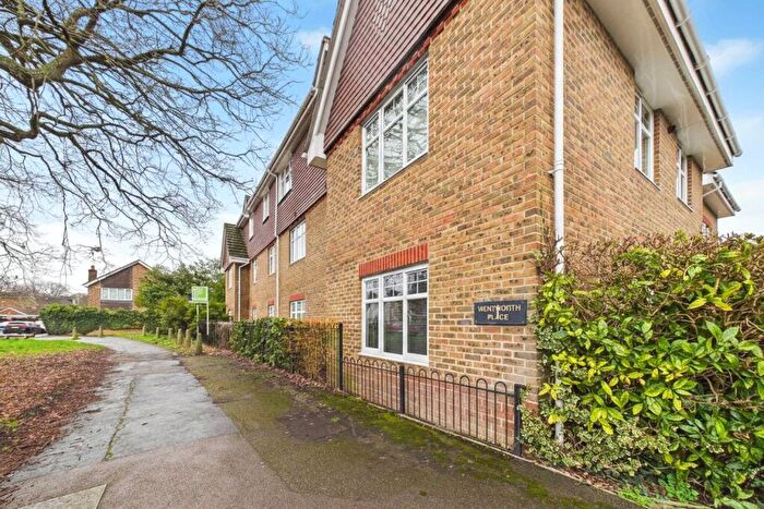 1 Bedroom Apartment To Rent In Wentworth Place, Vale Road, Camberley, Surrey, GU15