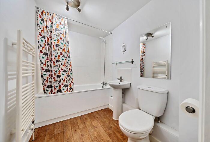1 Bedroom Flat For Sale In Conygre Road, Filton, Bristol, Gloucestershire, BS34
