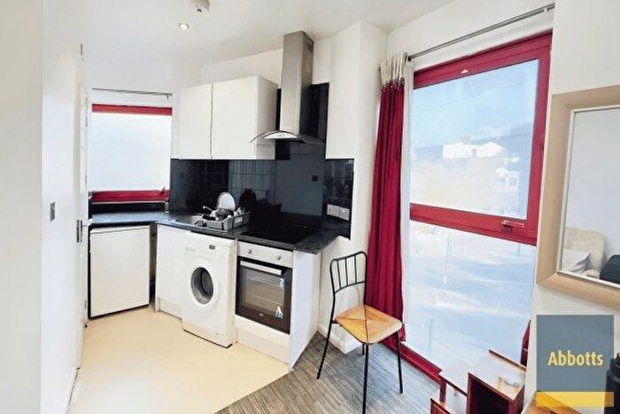 Studio To Rent In Princes Street, Ipswich, IP1