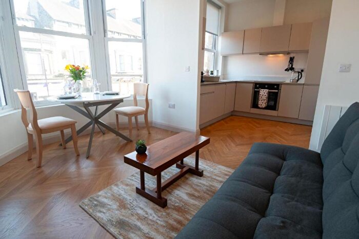 1 Bedroom Apartment To Rent In Flat, Station Parade, Harrogate, HG1