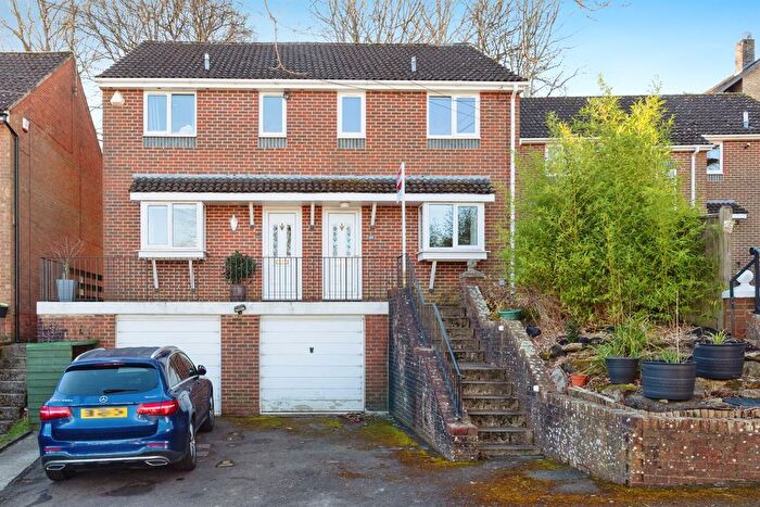 3 Bedroom Semi-detached House For Sale In Broadmead, Tunbridge Wells, TN2