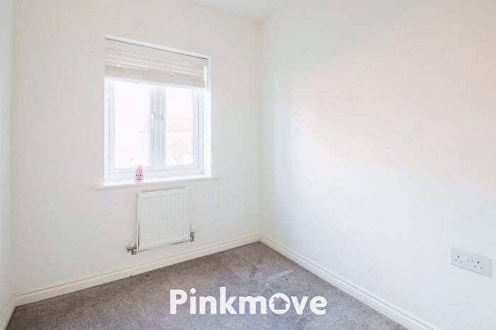 3 Bedroom End Of Terrace House For Sale In Clarke Road, Newport, NP19