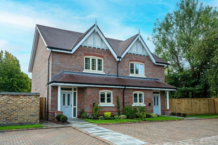 3 Bedroom Semi-Detached House For Sale In De Havilland Place, White Waltham Village, Maidenhead, SL6