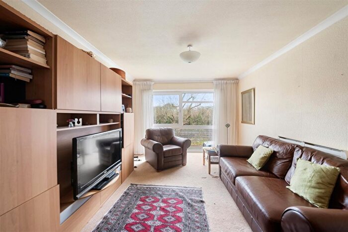 2 Bedroom Flat For Sale In Rutland House, The Farmlands, Northolt, UB5