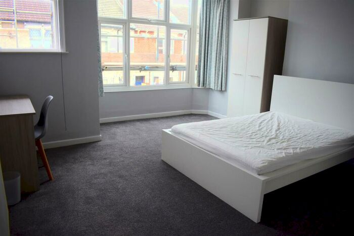 4 Bedroom Terraced House To Rent In Manners Road, Southsea, Portsmouth, PO4