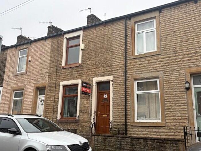 2 Bedroom Terraced House For Sale In Waterbarn Street, Burnley, BB10