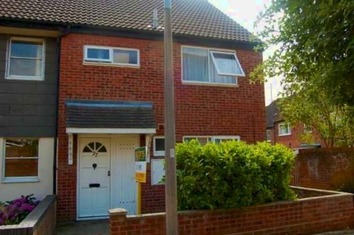 4 Bedroom End Of Terrace House To Rent In Cyril Child Close, Colchester, Essex, CO4