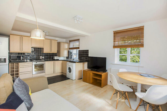 1 Bedroom Apartment To Rent In Barking Road, London, E13