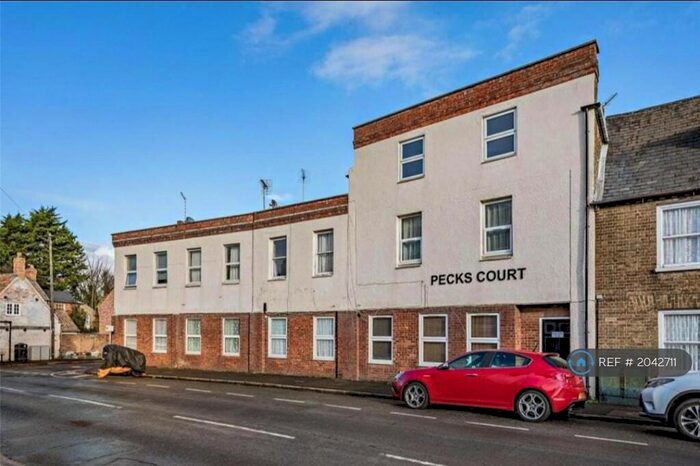 1 Bedroom Flat To Rent In High Street, Chatteris, PE16