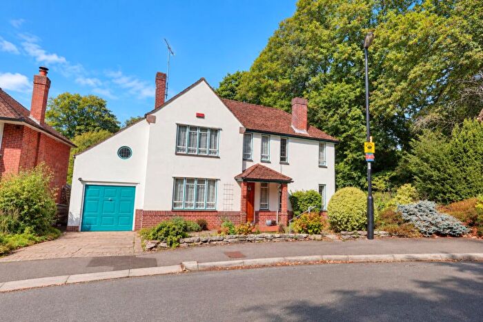 5 Bedroom Detached House For Sale In Bassett, Southampton, SO16