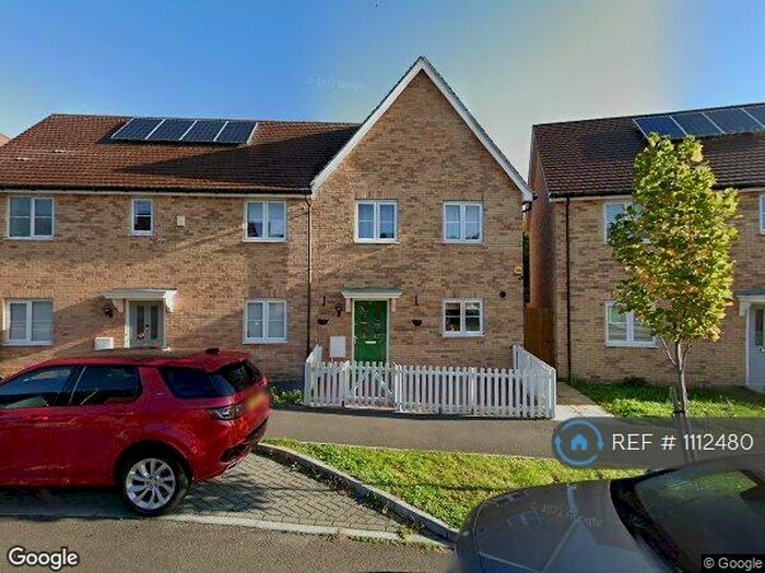 3 Bedroom Semi-Detached House To Rent In Bernwelle Avenue, London, RM3