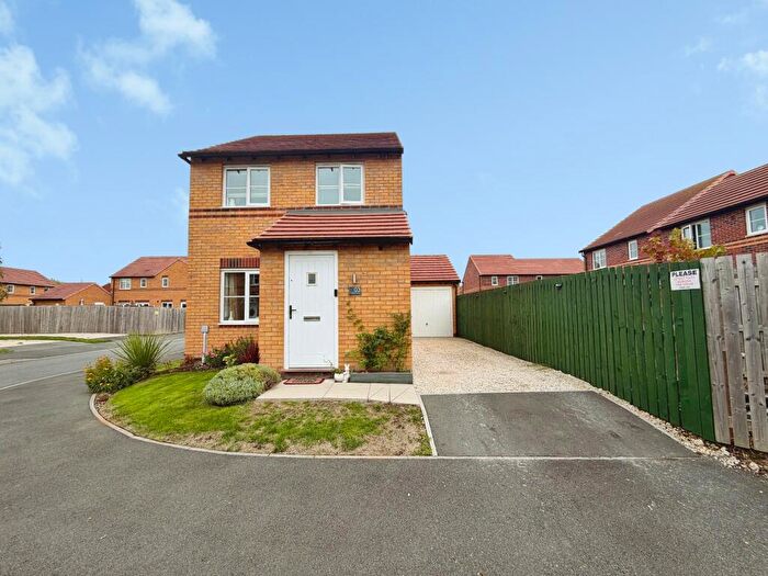 3 Bedroom Detached House For Sale In Drake Avenue, Chesterfield, S43