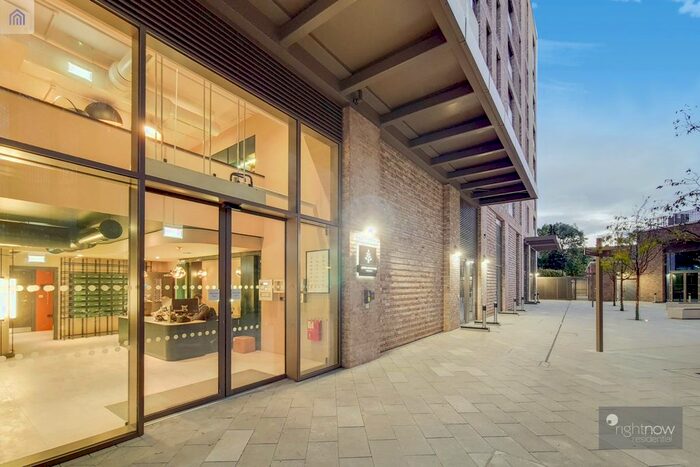 2 Bedroom Flat To Rent In Seven Sisters Road, London N15