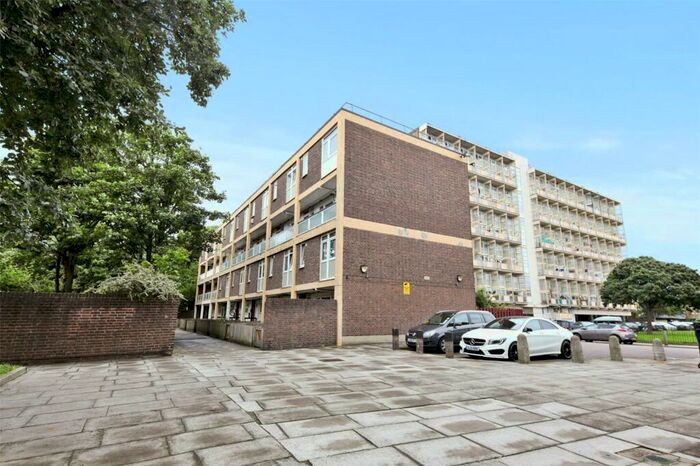 3 Bedroom Maisonette To Rent In Boyton Close, London, E1