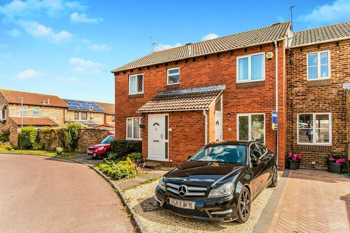 2 Bedroom Terraced House To Rent In Gosforth Close, Lower Earley, RG6