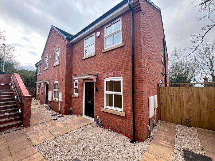 2 Bedroom House To Rent In Gospel End Street, Dudley, DY3