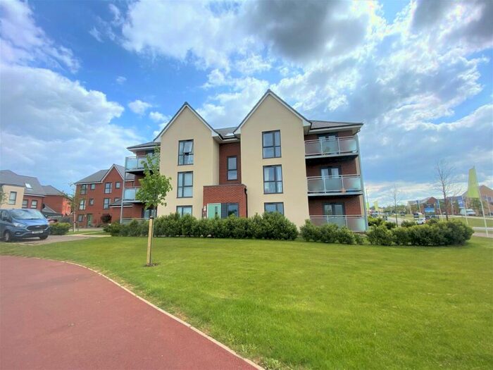 2 Bedroom Property To Rent In Fullers Ground, Eagle Farm South, Milton Keynes, MK17