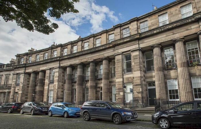 3 Bedroom Flat To Rent In F St Bernard's Crescent, Edinburgh, EH4