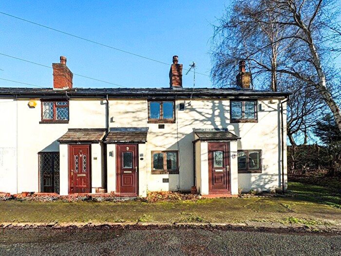 2 Bedroom Cottage For Sale In Rainford Road, Bickerstaffe, L39