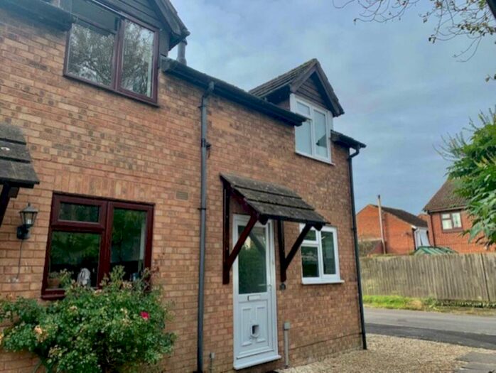 2 Bedroom Terraced House To Rent In Briar Close, Frome, BA11