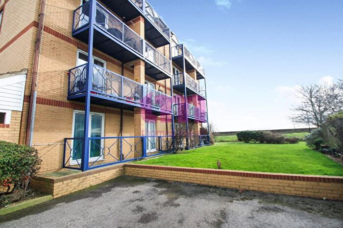 2 Bedroom Maisonette For Sale In Astley, Grays, RM17