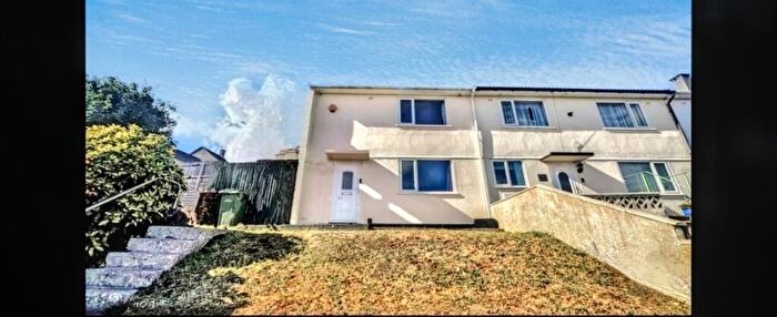 2 Bedroom End Of Terrace House For Sale In Skardale Gardens, Eggbuckland, Plymouth, Devon, PL6