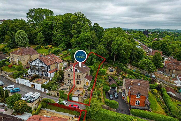 4 Bedroom Semi-Detached House For Sale In The Folly, Saltford, Bristol, BS31