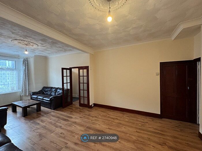 3 Bedroom Terraced House To Rent In Herbert Road, Ilford, IG3