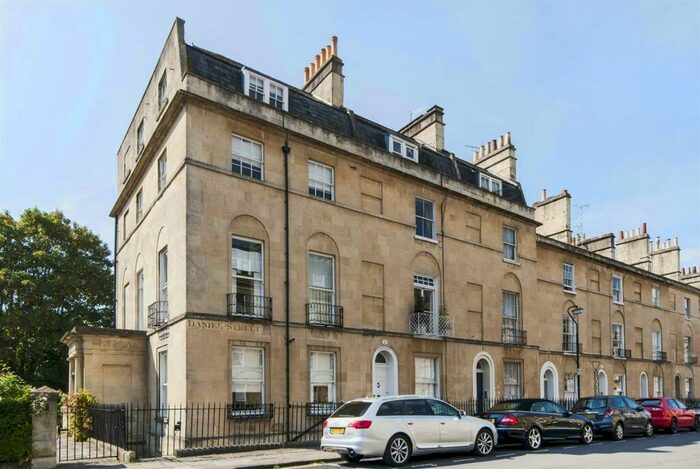 Apartment To Rent In Daniel Street, Bath, BA2