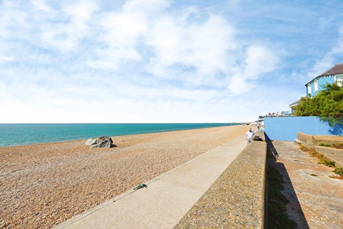 2 Bedroom Flat For Sale In Sandgate High Street, Sandgate, Folkestone, Kent, CT20