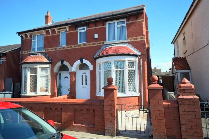 3 Bedroom Property To Rent In St. Annes Road, Blackpool, FY4