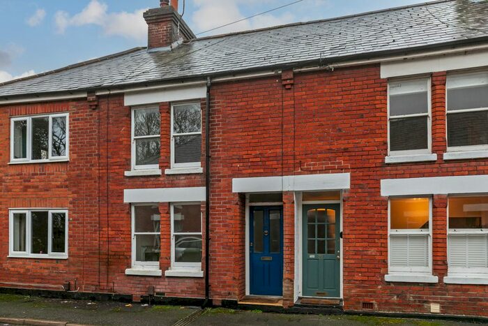 2 Bedroom Terraced House To Rent In St Johns Road, Winchester, SO23