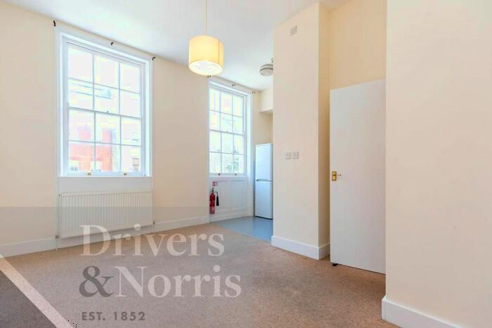 1 Bedroom Flat To Rent In Eversholt Street, Euston, London, NW1
