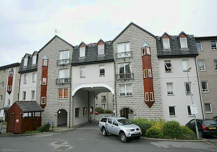 Studio To Rent In Strawberry Bank Parade, Aberdeen, AB11