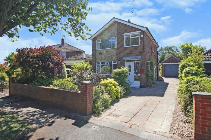 3 Bedroom Detached House To Rent In Newman Road, Rotherham, South Yorkshire, S60