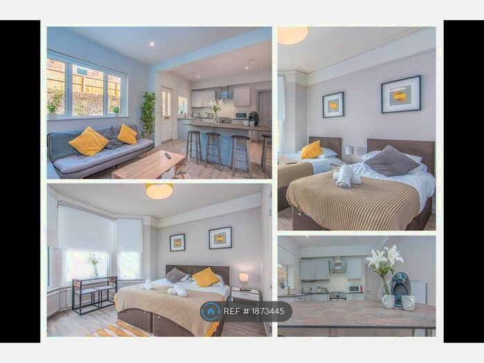 3 Bedroom Flat To Rent In Priory Road, High Wycombe, HP13