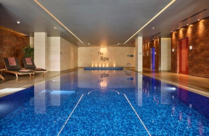 1 Bedroom Flat To Rent In Castleton House, Colindale, NW9