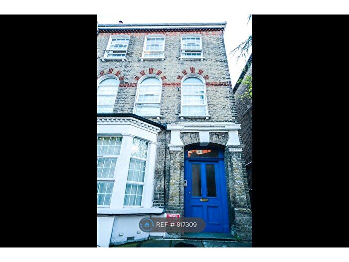 2 Bedroom Flat To Rent In Brecknock Road, London, N19