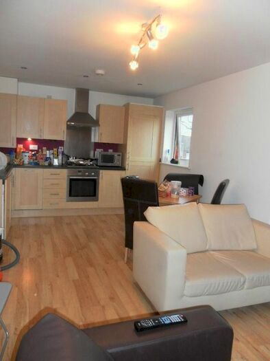 2 Bedroom Flat To Rent In Flat Priory Court, Pershore Road, Edgbaston, Birmingham, B5