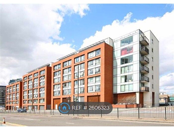 2 Bedroom Flat To Rent In The Lock Building, London, E15