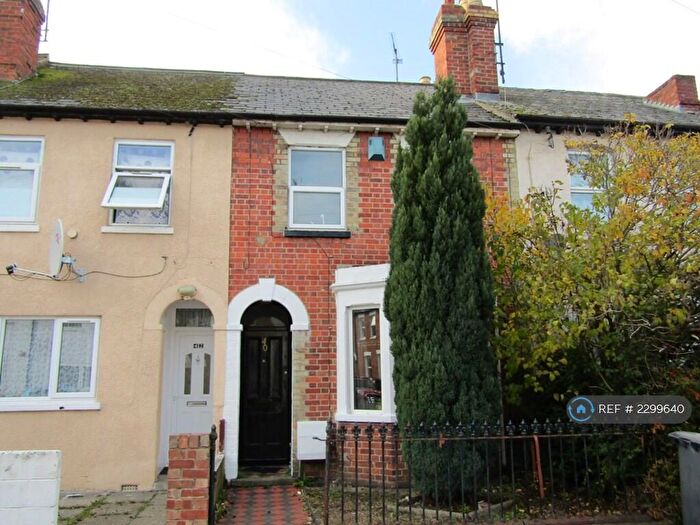 4 Bedroom Terraced House To Rent In Blenheim Road, Reading, RG1