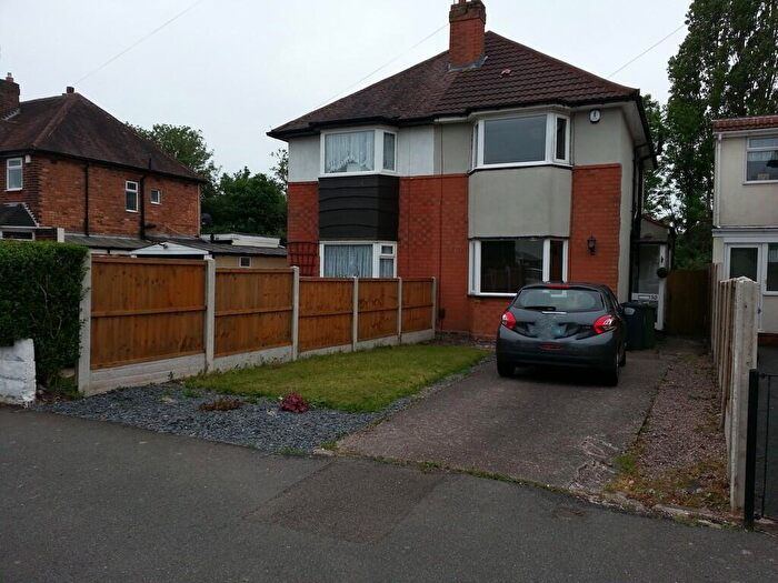 2 Bedroom Semi-Detached House To Rent In Pierce Avenue, Olton, Solihull, B92