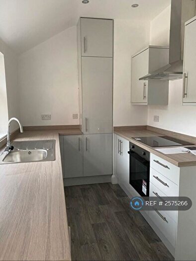 2 Bedroom Terraced House To Rent In Hope Street, Newcastle, ST7