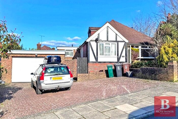 4 Bedroom Detached House For Sale In Beechwood Close, BN1