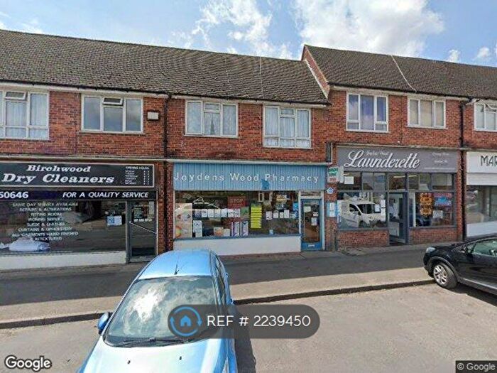 2 Bedroom Flat To Rent In Birchwood Parade, Dartford, DA2