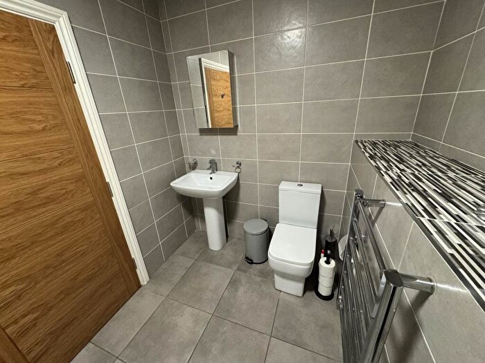 1 Bedroom Apartment To Rent In Mint Drive -jewellery Quarter - Birmingham, B18