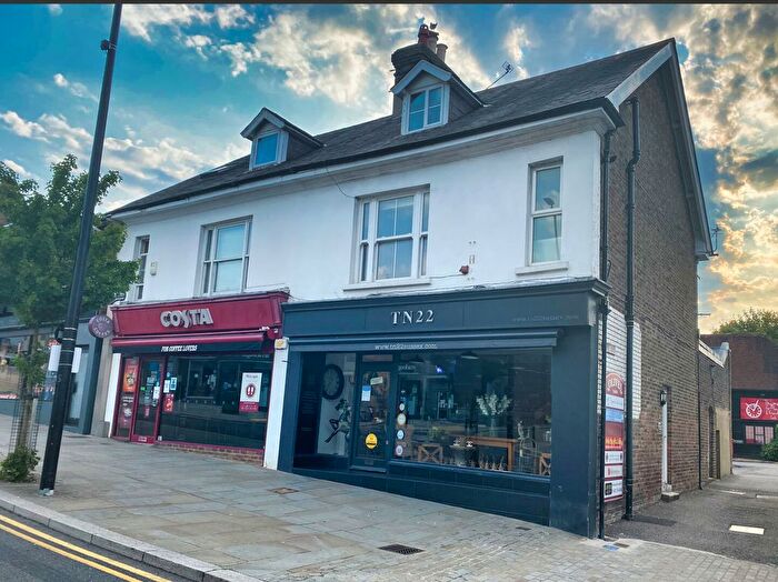 2 Bedroom Terraced House To Rent In Olives Yard, High Street, Uckfield, TN22